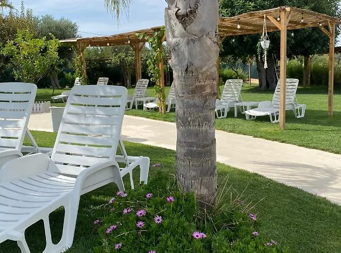 Konukevi All'ombra Del Carrubo