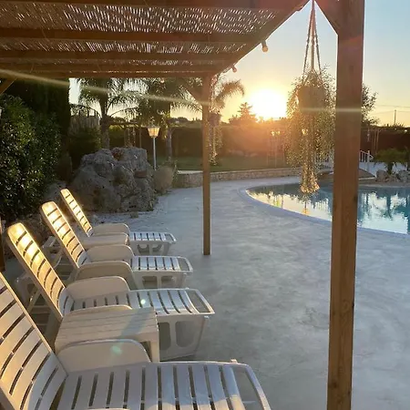 All'ombra Del Carrubo Guest house